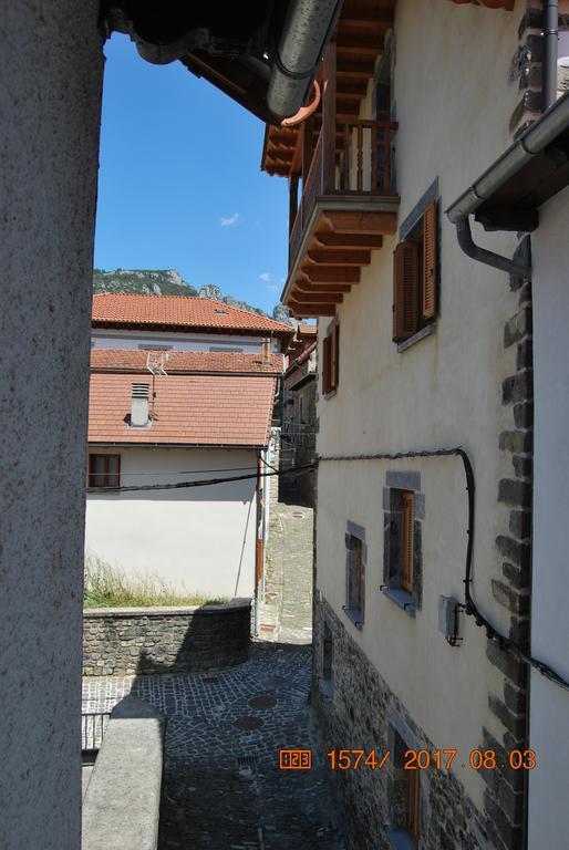 Casa Rural Francisco Mayo Guest House Isaba Exterior photo